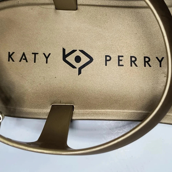 Katy Perry The Geli Studded T Strap Flat Thong Sandal, 7 - Picture 3 of 7